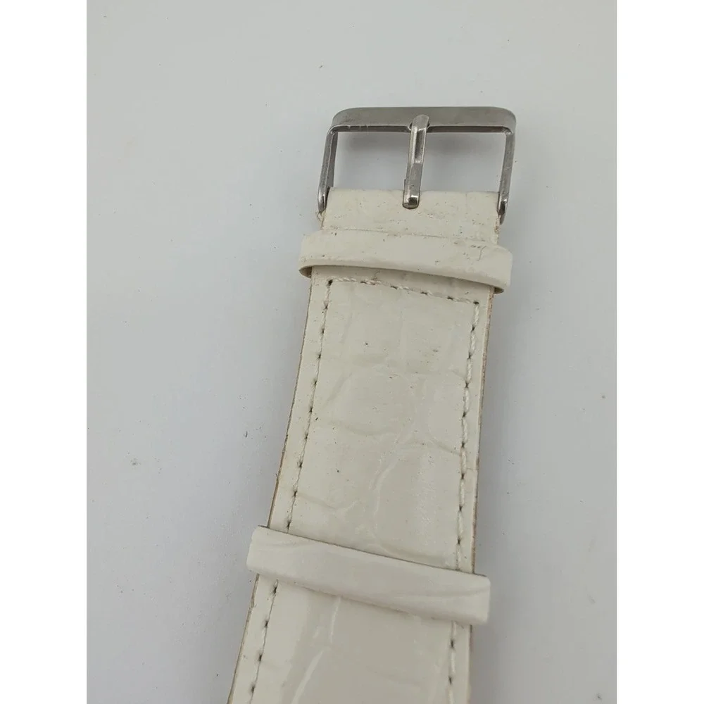Terner Women's Watch Silver Crystal Bezel White Faux Leather Band- New Battery